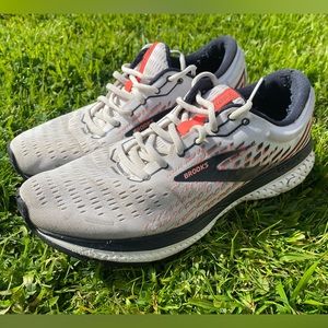 Brooks Ghost 13 sneakers women’s size 10